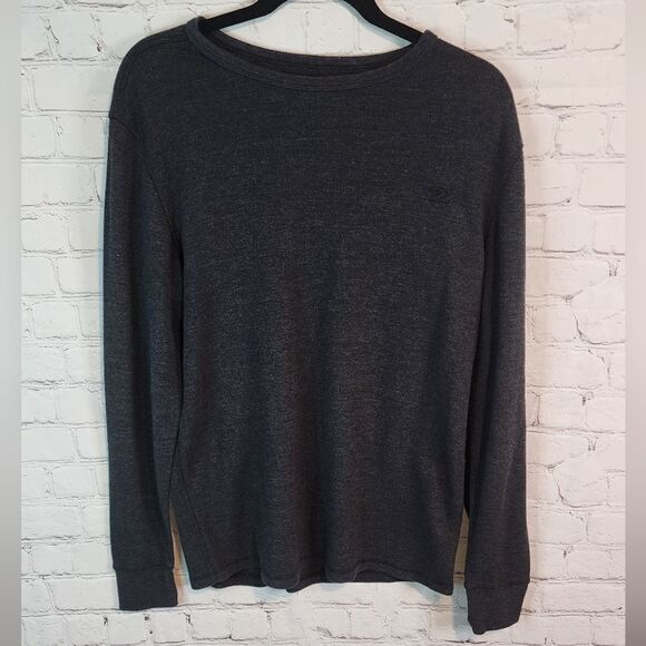 Men's Billabong longsleeve thermal shirt, size Medium - Picture 1 of 4